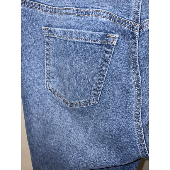 ￼Style & Co Women 6P 30X21 Blue Jean Mid Rise Capri Stretch Denim - Picture 7 of 10